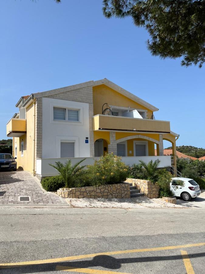Apartment Vujcic Donji Okrug  Εξωτερικό φωτογραφία