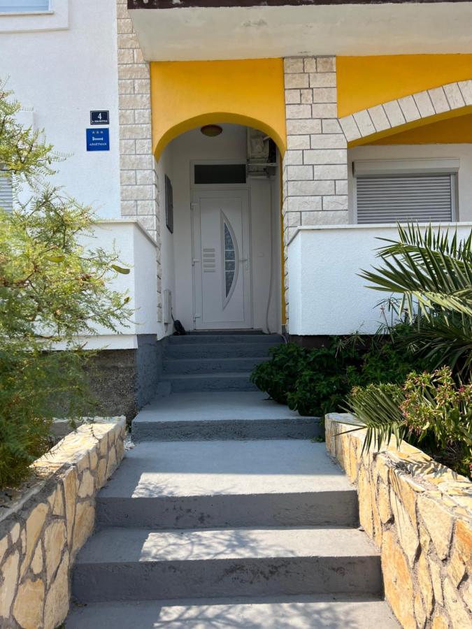 Apartment Vujcic Donji Okrug  Εξωτερικό φωτογραφία
