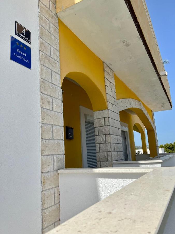 Apartment Vujcic Donji Okrug  Εξωτερικό φωτογραφία