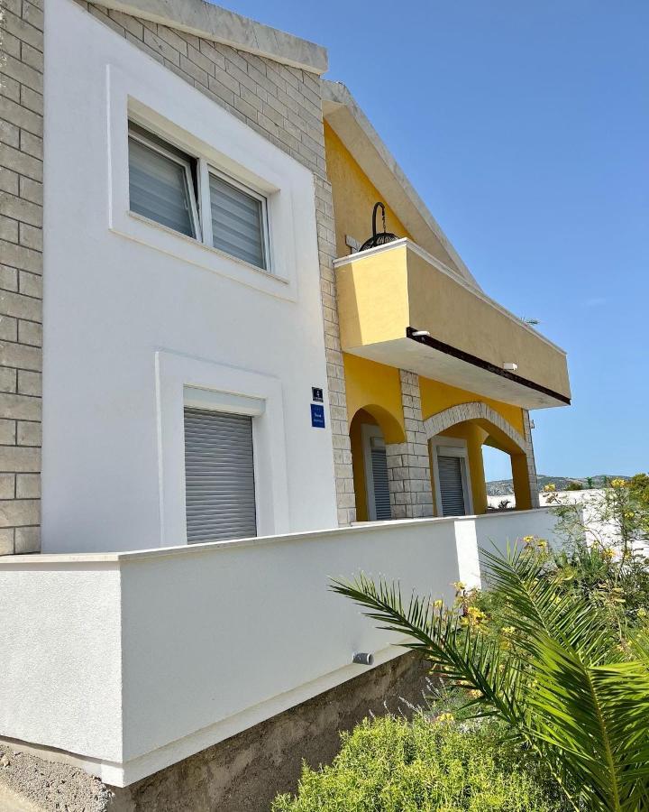 Apartment Vujcic Donji Okrug  Εξωτερικό φωτογραφία